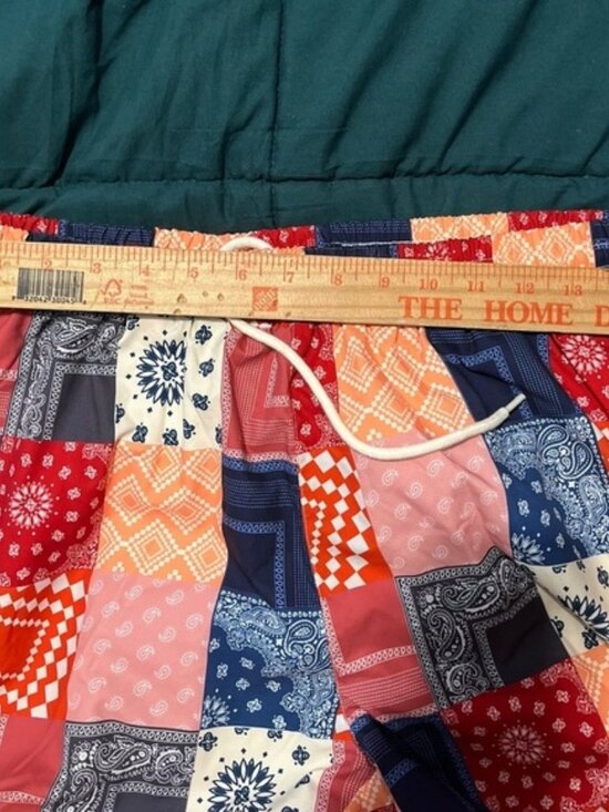 Feature - Picture 3 of 7